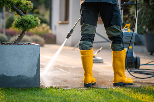Pressure Washing Contractors in Astor, FL